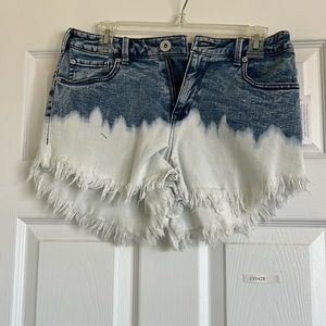 INC women short size 4/27